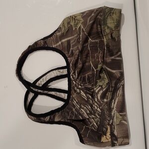 Busted Arrow size S camo bralette